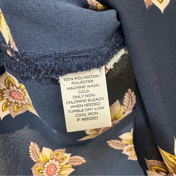 Loft Navy Floral Flow Long Sleeve Blouse Size XS - Picture 7 of 9